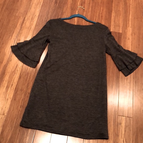 Grey knit tunic with flared sleeves and lining - Picture 3 of 4